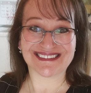 Meet your Posher, Sherry